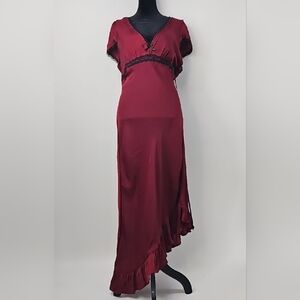 Elegant Burgundy Evening Gown